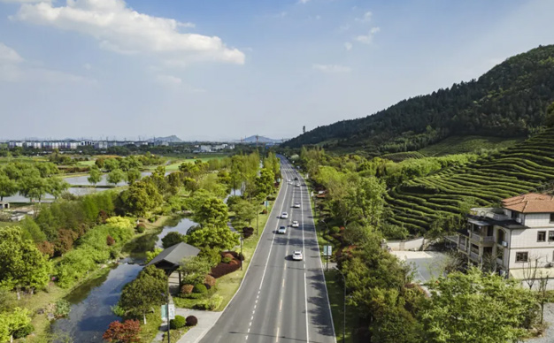 中國公路聚焦！看漕雅線如何農(nóng)文商旅融合發(fā)展