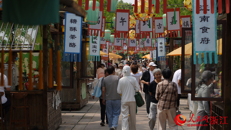 活動現(xiàn)場。人民網(wǎng)記者 郭揚攝