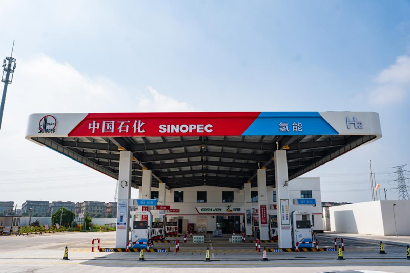 中國石化浙江海寧硤東加氫站。喬婷婷攝