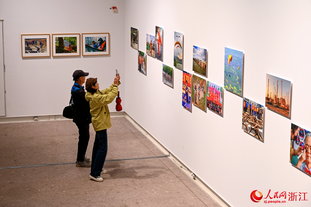 展覽現(xiàn)場。人民網(wǎng)記者 葉賓得攝