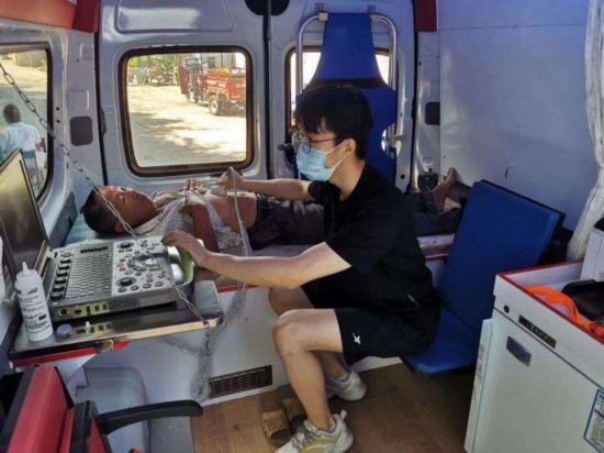 浙江移動運用數智技術手段，將巡回診療車改造升級成為“移動醫(yī)療站”